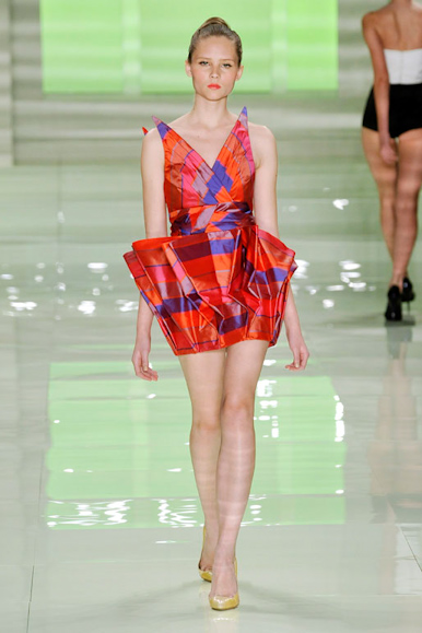 desfile-andrelima-sp-verao2009rtw-105