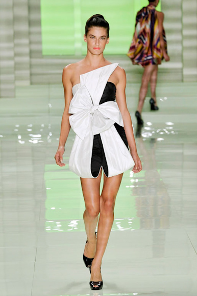 desfile-andrelima-sp-verao2009rtw-107