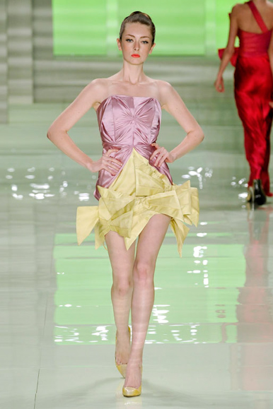desfile-andrelima-sp-verao2009rtw-115
