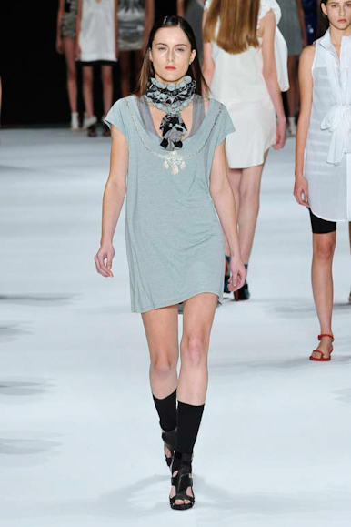 desfile-carlotajoakina-sp-verao2009rtw-116