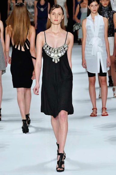 desfile-carlotajoakina-sp-verao2009rtw-120
