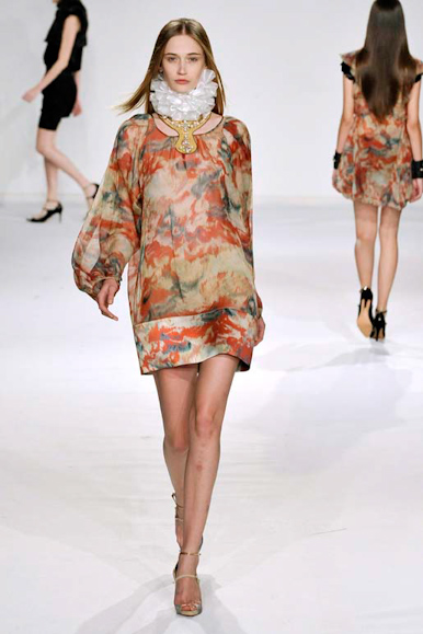 desfile-gloriacoelho-spfwverao2009rtw-118