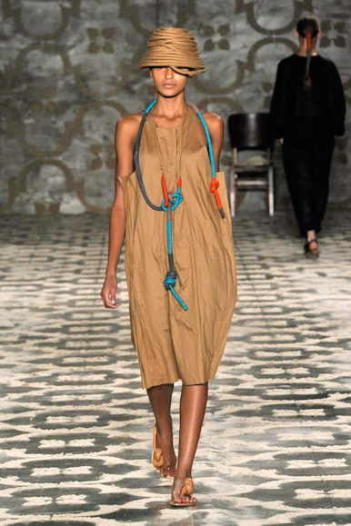 desfile-mbonita-spfwverao2009rtw-111