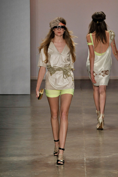 desfile-snunes-spfwverao2009rtw-102