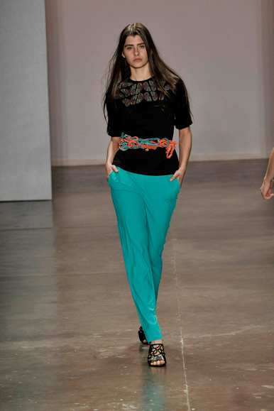desfile-snunes-spfwverao2009rtw-117