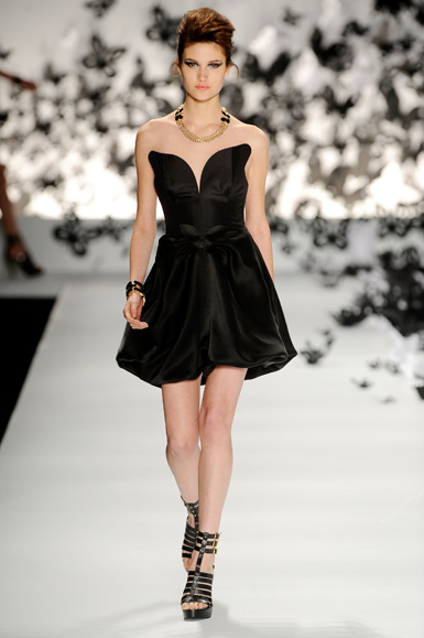 desfile-triton-spfwverao2009rtw-129