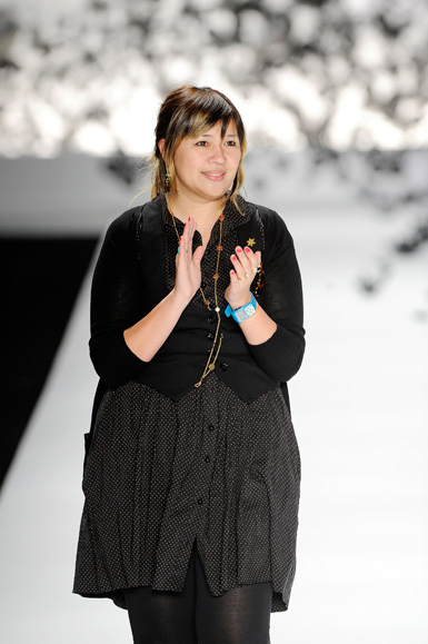 desfile-triton-spfwverao2009rtw-133