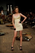 desfile-ctufvesson-rioverao2009rtw-100