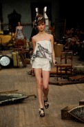 desfile-ctufvesson-rioverao2009rtw-102