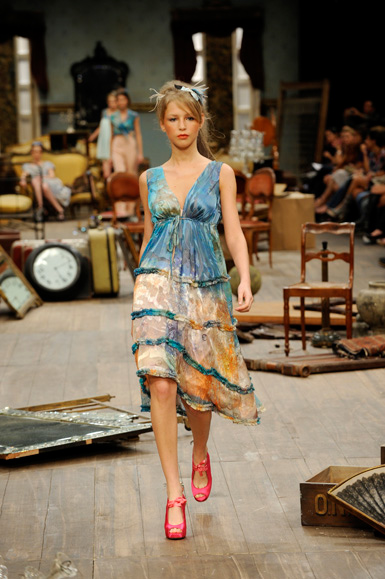 desfile-ctufvesson-rioverao2009rtw-112