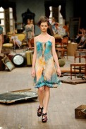 desfile-ctufvesson-rioverao2009rtw-114