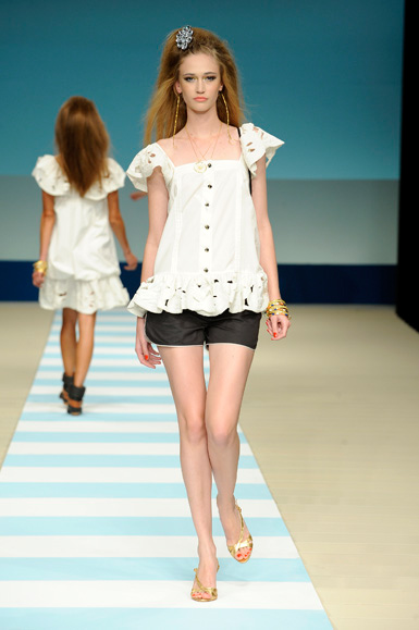 desfile-jjabour-rioverao2009rtw-102