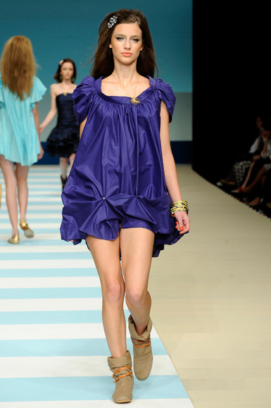 desfile-jjabour-rioverao2009rtw-127