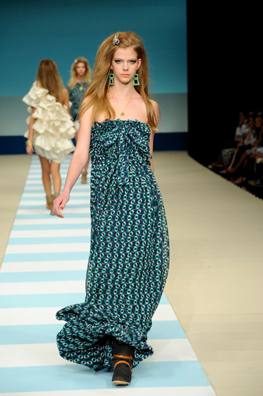 desfile-jjabour-rioverao2009rtw-130