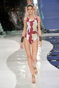 desfile-lenny-rioverao2009rtw-127