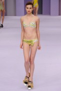 desfile-lbonadimam-rioverao2009rtw-112