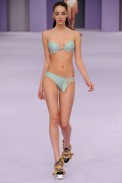 desfile-lbonadimam-rioverao2009rtw-121