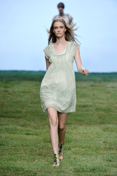 desfile-redley-rioverao2009rtw-124