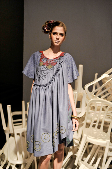 desfile-ritawainer-rioverao2009rtw-117