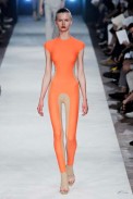 desfiles-almcqueen-milaoinverno2009menrtw-106
