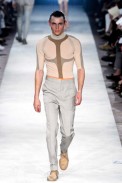 desfiles-almcqueen-milaoinverno2009menrtw-107