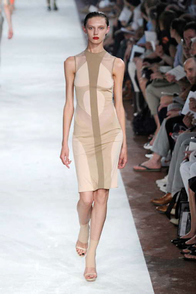 desfiles-almcqueen-milaoinverno2009menrtw-108
