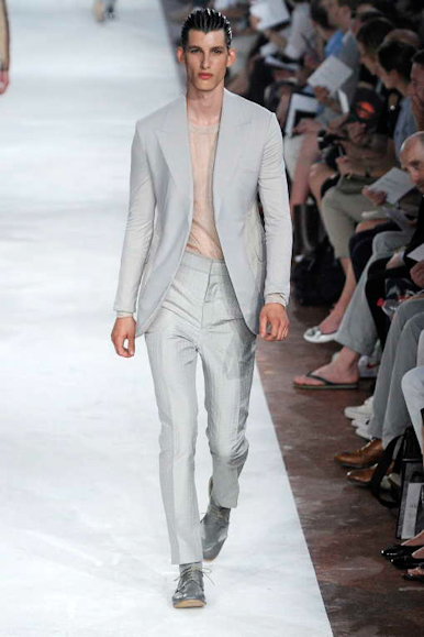 desfiles-almcqueen-milaoinverno2009menrtw-110