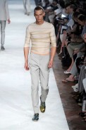 desfiles-almcqueen-milaoinverno2009menrtw-111