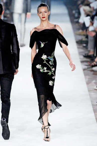 desfiles-almcqueen-milaoinverno2009menrtw-124