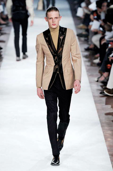 desfiles-almcqueen-milaoinverno2009menrtw-132