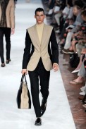 desfiles-almcqueen-milaoinverno2009menrtw-133