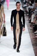 desfiles-almcqueen-milaoinverno2009menrtw-136