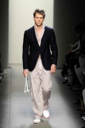 desfiles-bottegaveneta-milaoinverno2009menrtw-100