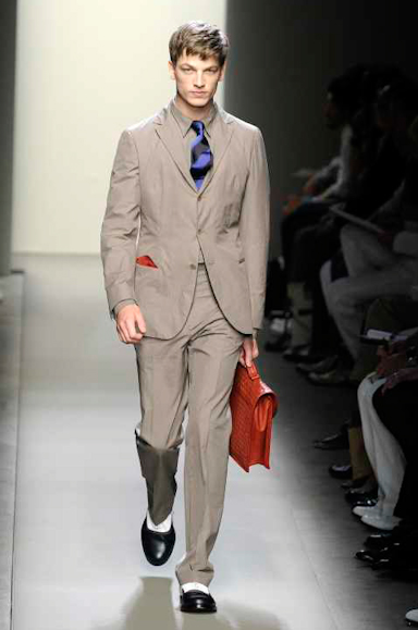 desfiles-bottegaveneta-milaoinverno2009menrtw-107