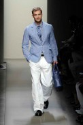 desfiles-bottegaveneta-milaoinverno2009menrtw-115