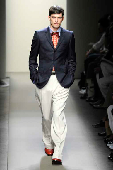 desfiles-bottegaveneta-milaoinverno2009menrtw-124