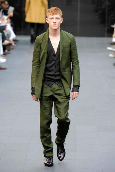 desfiles-burberry-milaoverao2009menrtw-103
