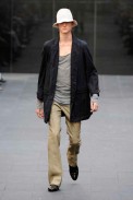 desfiles-burberry-milaoverao2009menrtw-106