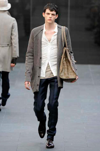desfiles-burberry-milaoverao2009menrtw-112