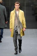 desfiles-burberry-milaoverao2009menrtw-116