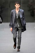 desfiles-burberry-milaoverao2009menrtw-128