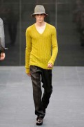 desfiles-burberry-milaoverao2009menrtw-140