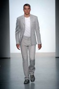 desfiles-ckmen-milaoverao2009menrtw-104