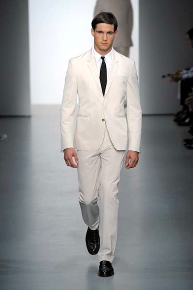 desfiles-ckmen-milaoverao2009menrtw-127