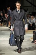 desfiles-prada-milaoverao2009menrtw-122