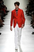 desfiles-moschino-milaoverao2009menrtw-132