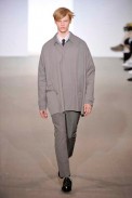 desfiles-marni-milaoverao2009menrtw-107