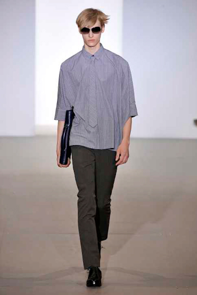 desfiles-marni-milaoverao2009menrtw-127