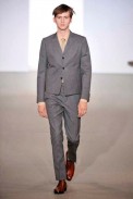 desfiles-marni-milaoverao2009menrtw-130