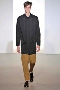 desfiles-marni-milaoverao2009menrtw-134